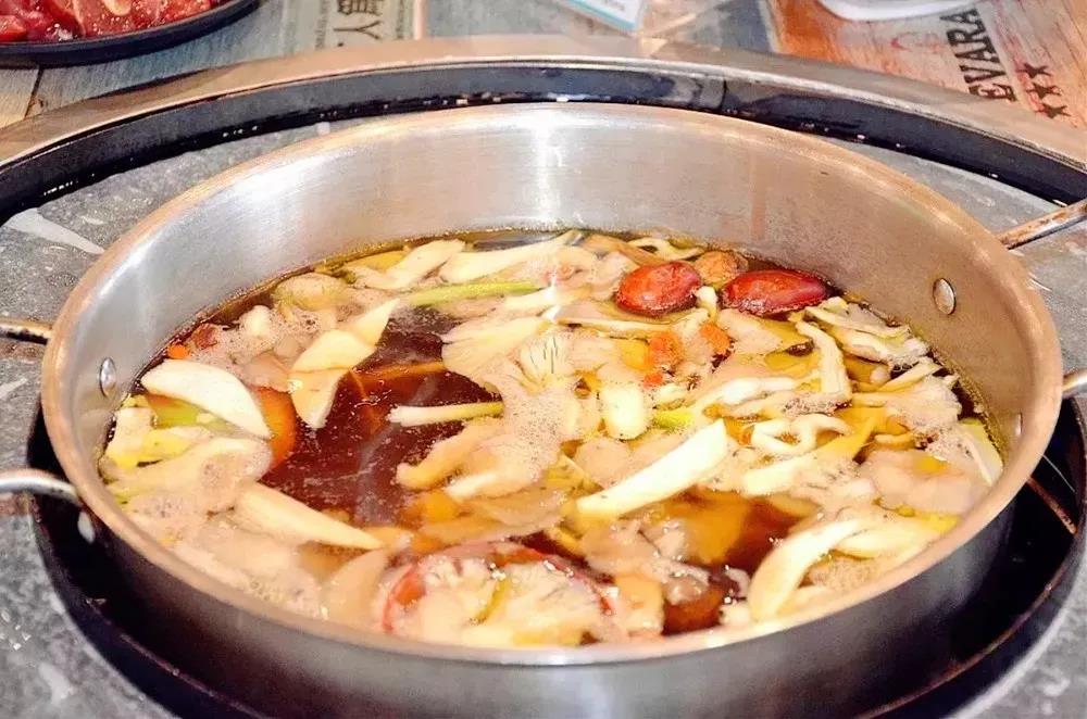 潮牛道汤锅